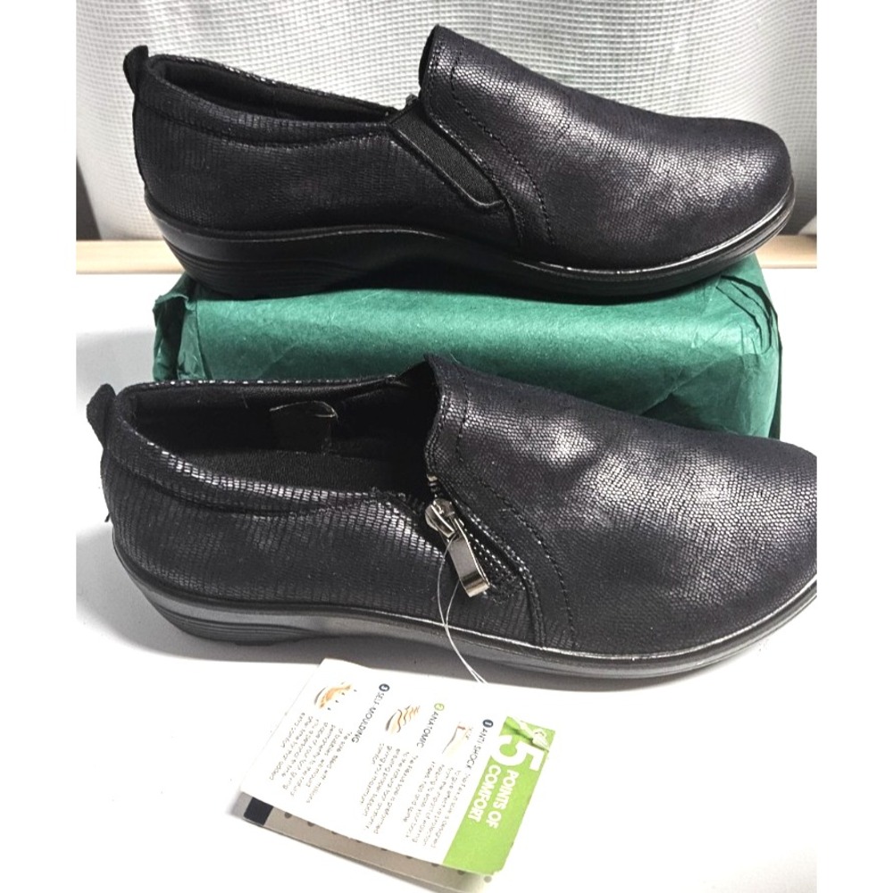 Spring Step FlEXUS MANDIELLA metallic black slip on shoeS woman 38/US7.5-8